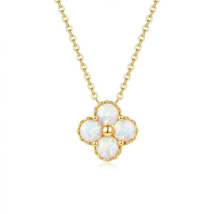 Clover Opal Kette