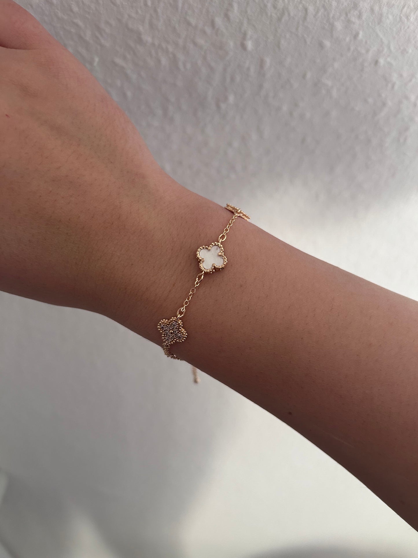 Mini Cloverleaf Glitter Bracelet